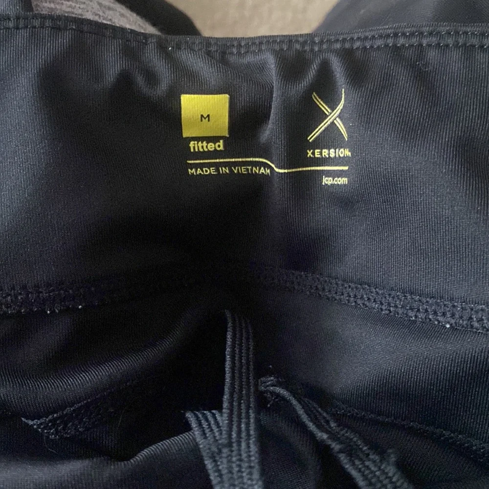 Workout/Exercise Pants - Picture 4 of 4